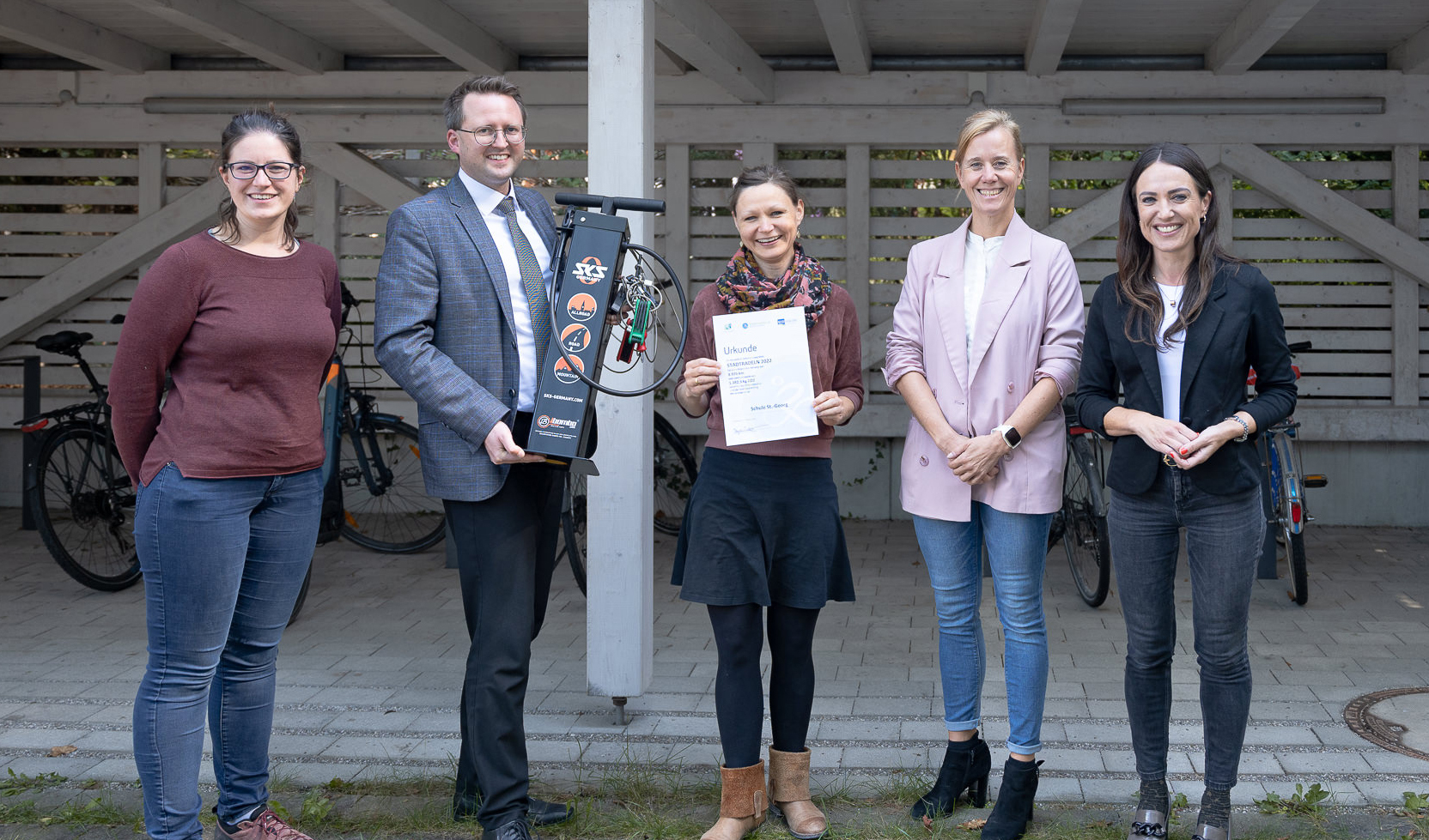 Grundschule radelt knapp 9 000 Kilometer