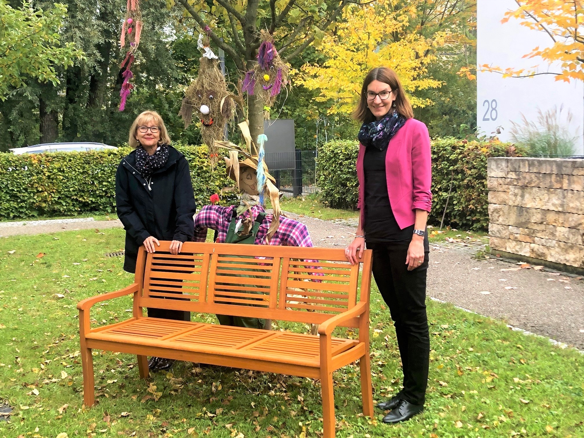 Hausbankerl für Nachbarschaftshilfe